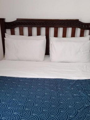 Lovely ensuite studio apartment, with free wi-fi.